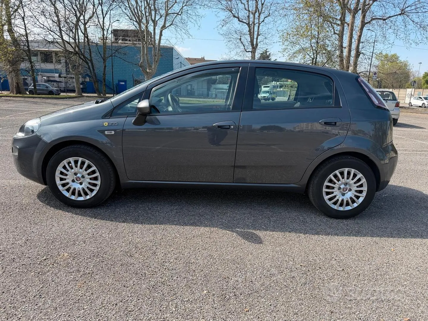 Fiat Punto 2015 photo 4