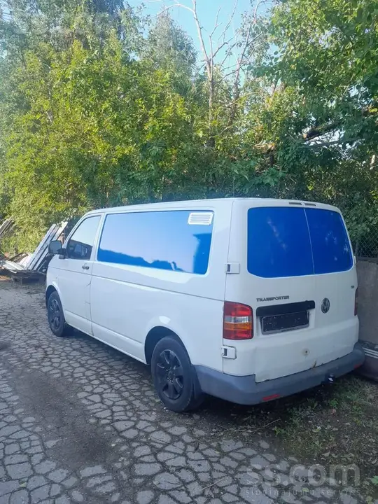 Volkswagen T5 Transporter 2004 photo 2