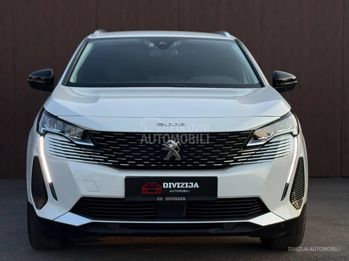 Peugeot 5008 2022 photo 5