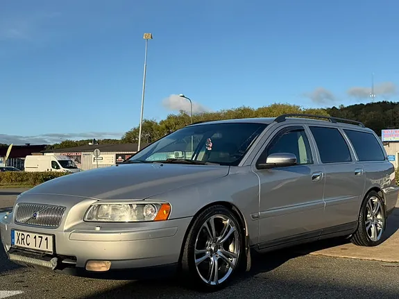 Volvo V70 2006 photo 2
