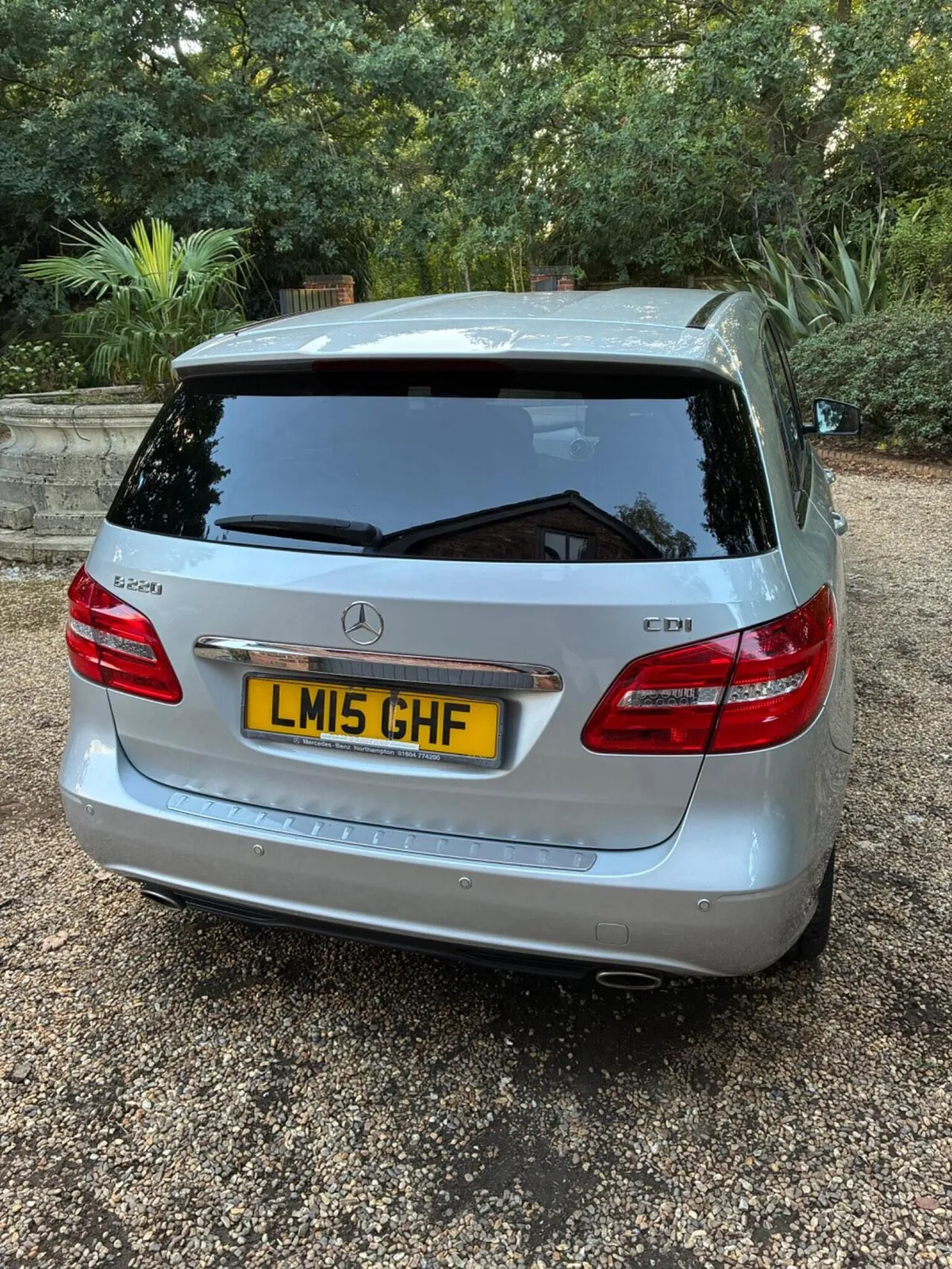 Mercedes-Benz B-Class 2015 photo 4