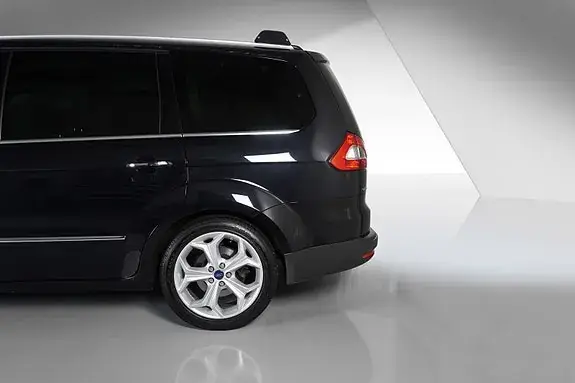 Ford Galaxy 2014 photo 5