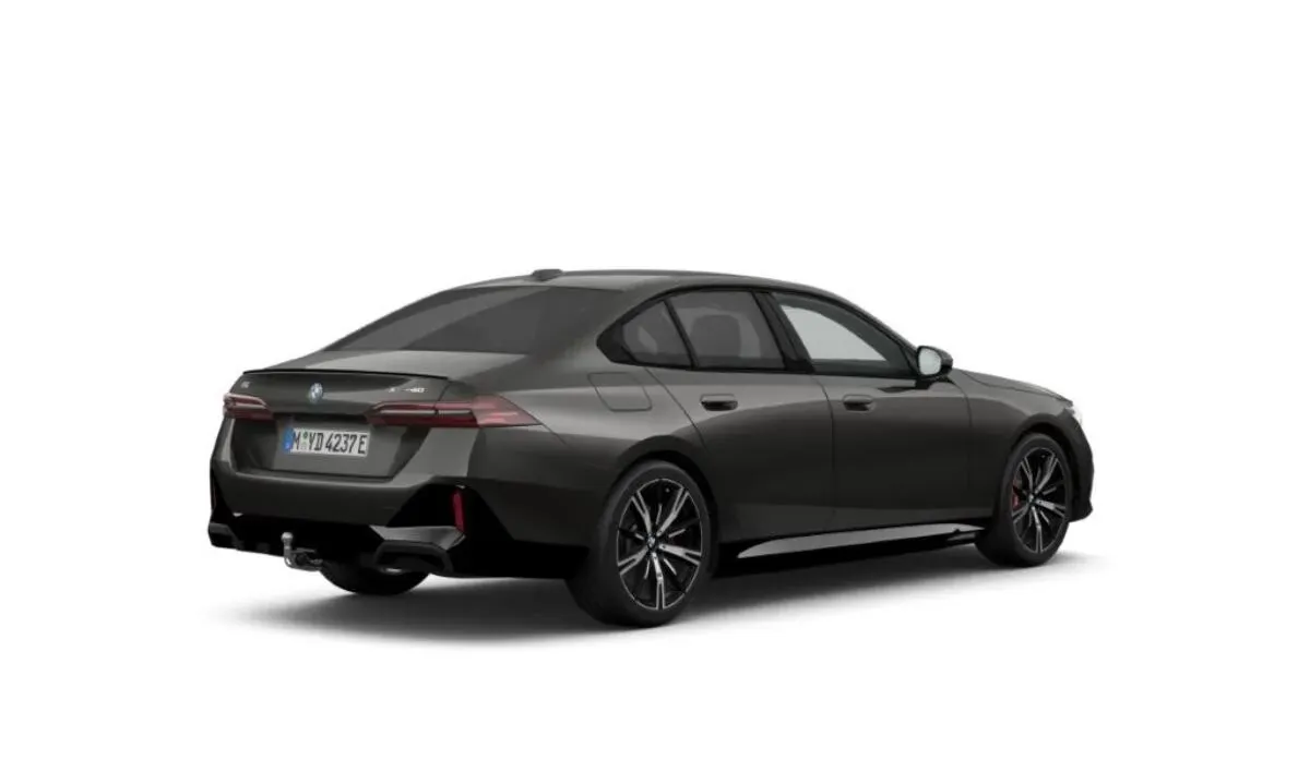 BMW I5 photo 3