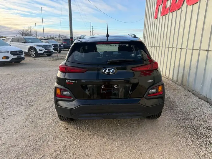 Hyundai Kona 2021 photo 3