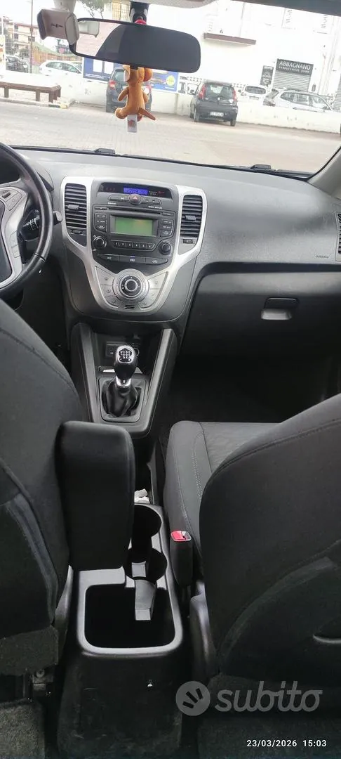 Hyundai Ix20 2013 photo 2