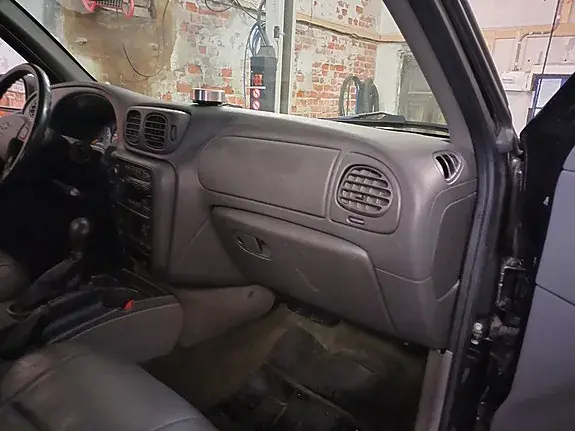 Chevrolet Trailblazer 2004 photo 3