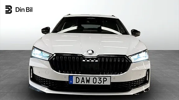 Skoda Superb 2026 photo 4