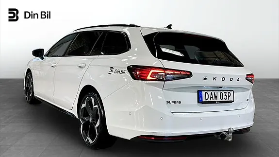Skoda Superb 2026 photo 3