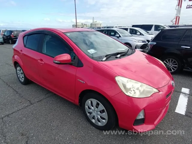 Toyota Aqua S
