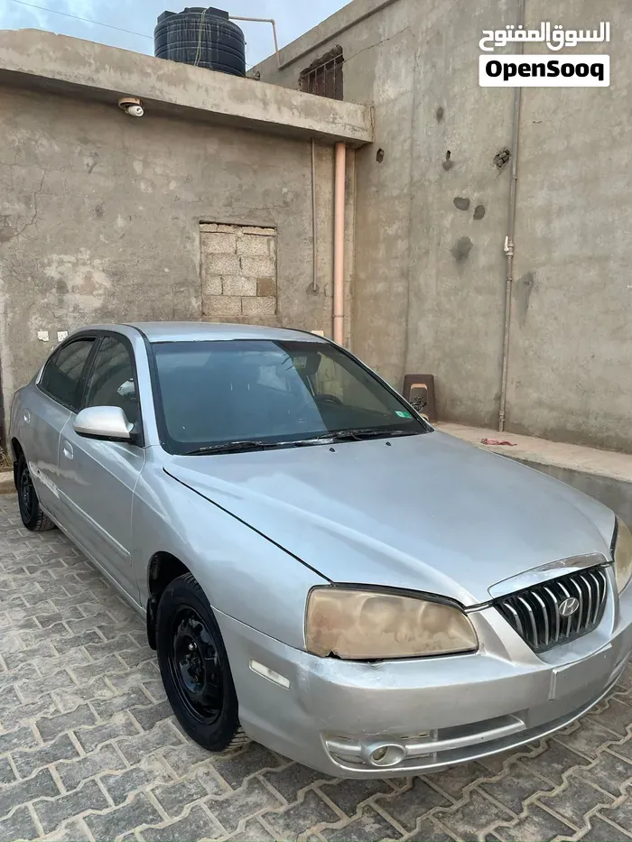 Hyundai Avante 2004 photo 2