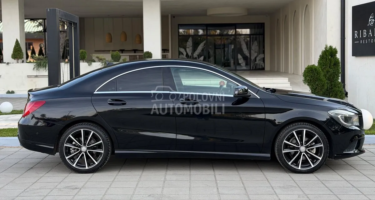 Mercedes-Benz Cla 180 2015 photo 4
