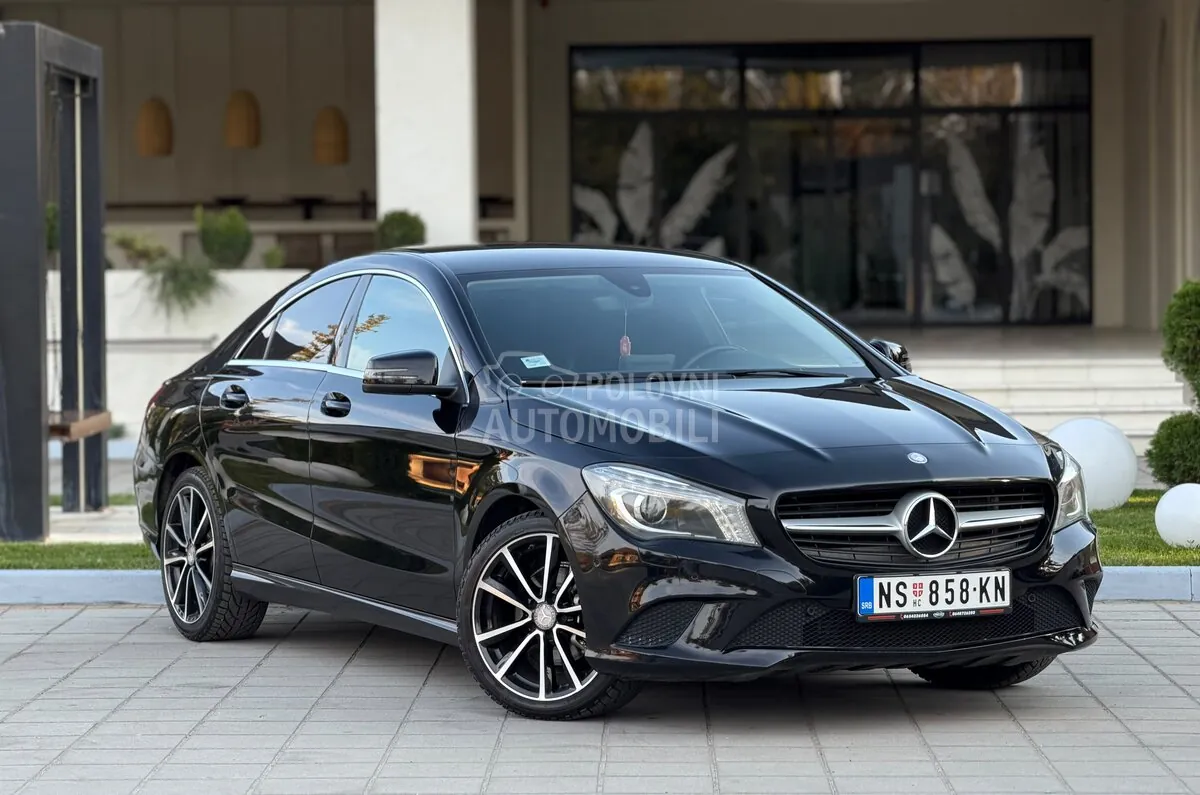 Mercedes-Benz Cla 180 2015 photo 3
