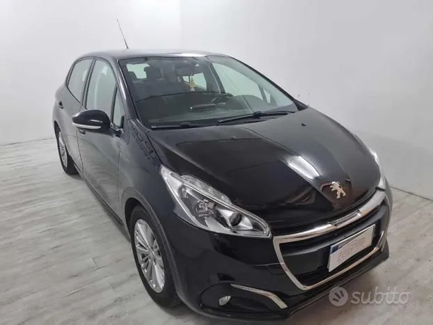 Peugeot 208 2017 photo 2