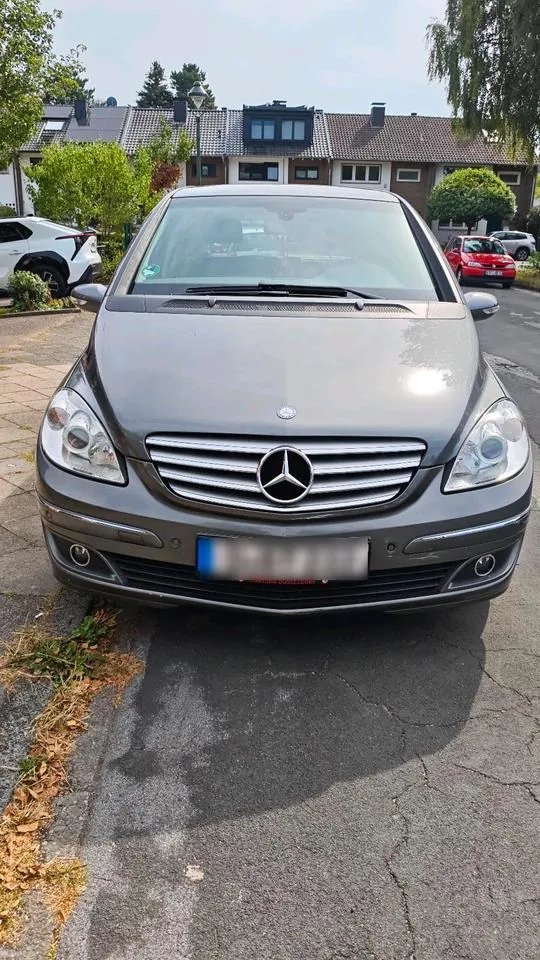 Mercedes-Benz B 170