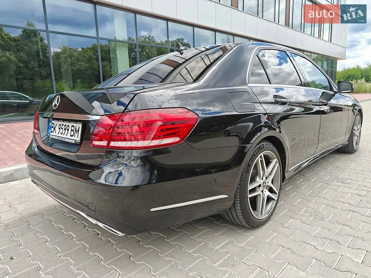 Mercedes-Benz E-Class 2013 photo 3