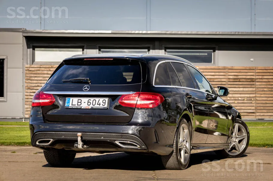 Mercedes-Benz C 220 2016 photo 5
