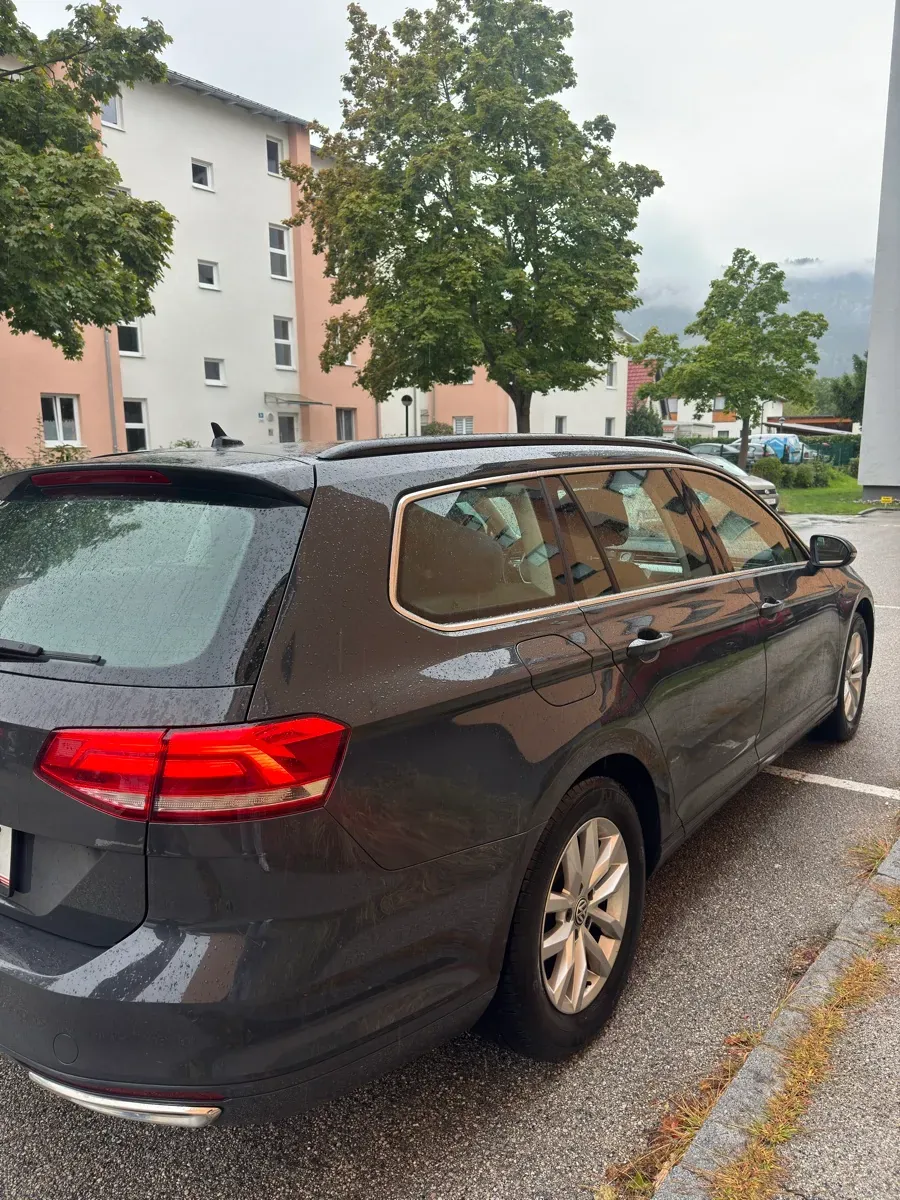 Volkswagen Passat 2018 photo 2