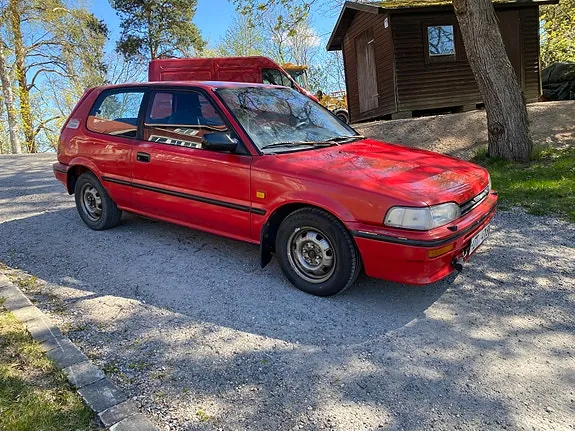 Toyota Corolla 1990 photo 4