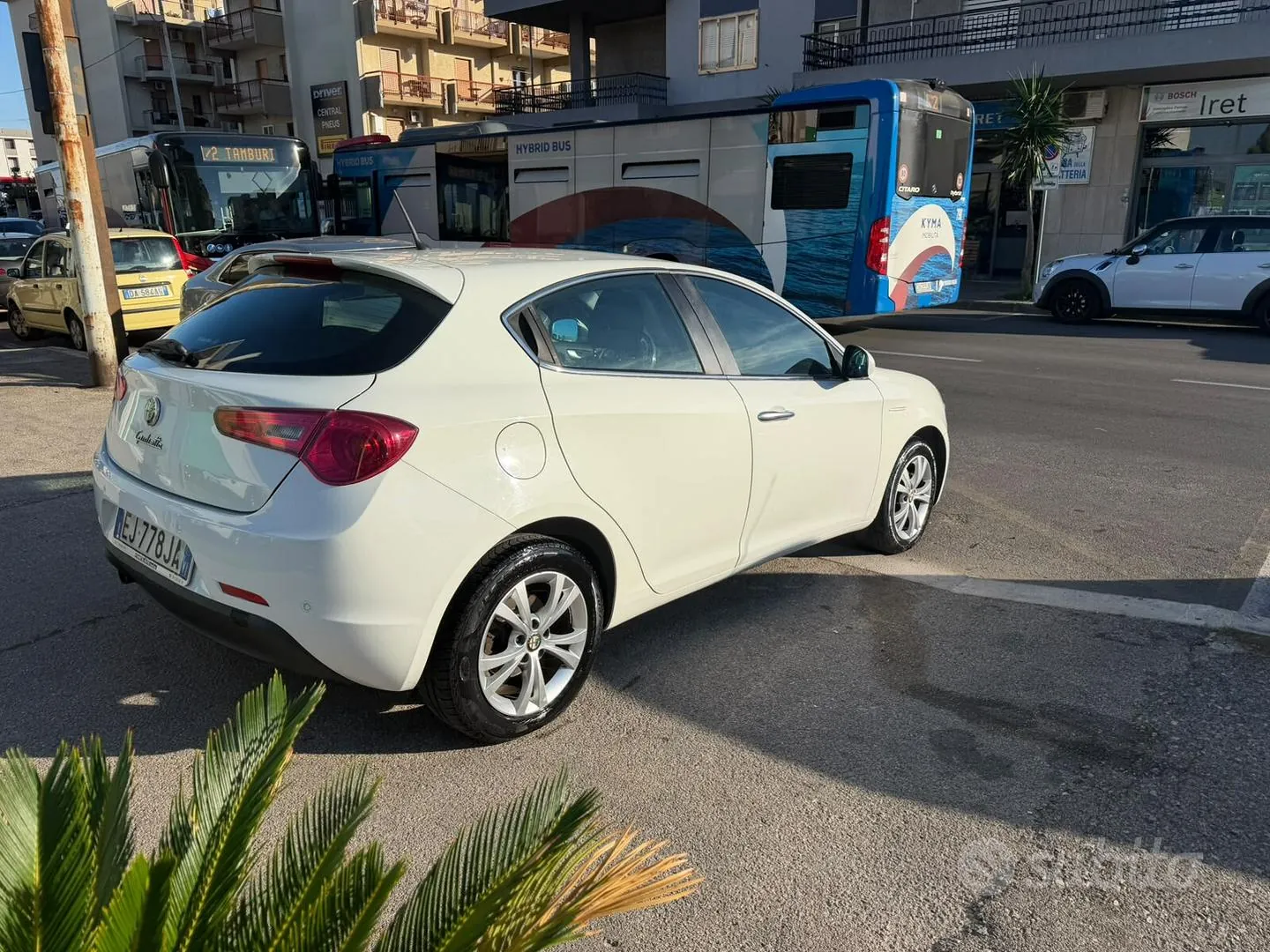 Alfa Romeo Giulietta 2011 photo 3