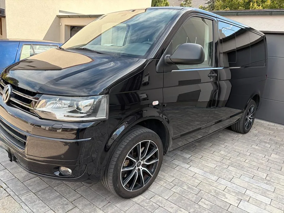 Volkswagen Bus Multivan Startline
