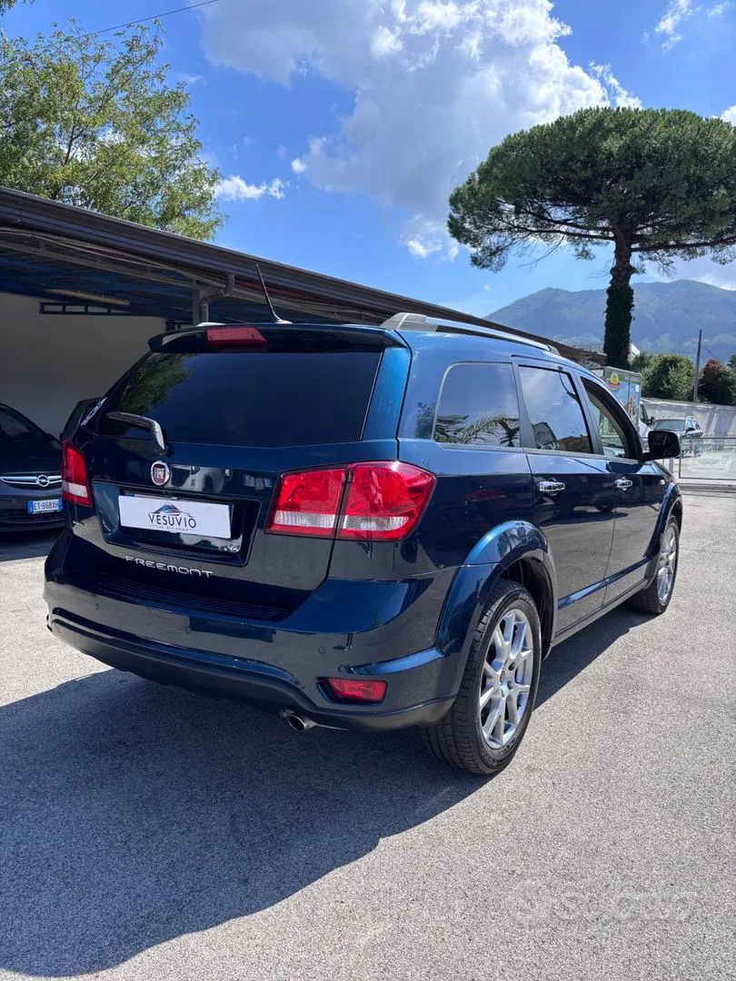 Fiat Freemont 2013 photo 3