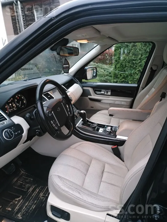 Land Rover Range Rover Sport 2011 photo 5