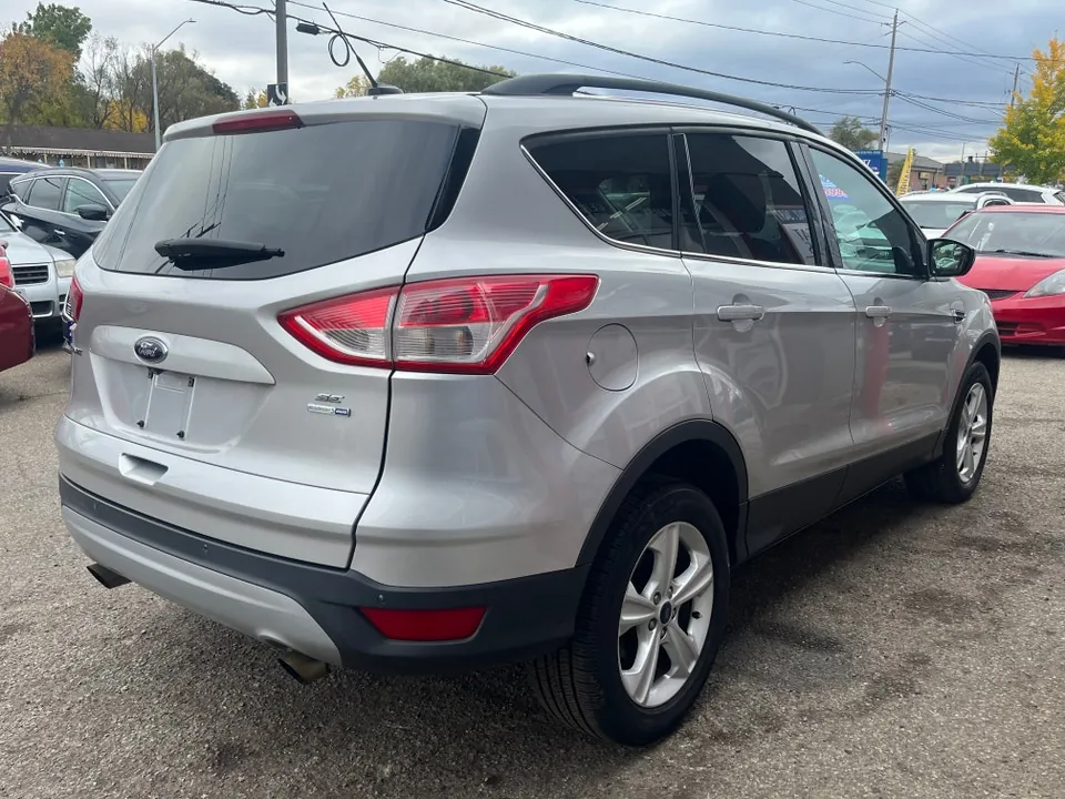 Ford Escape 2016 photo 4