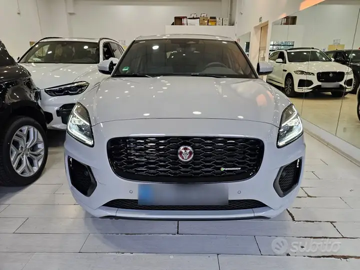 Jaguar E-Pace 2023 photo 3