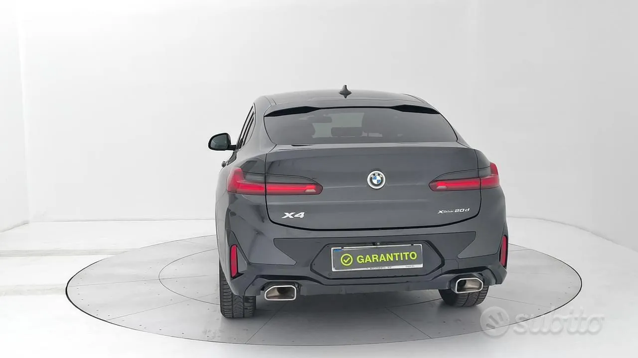 BMW X4 2022 photo 4