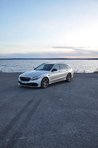 Mercedes-Benz C63