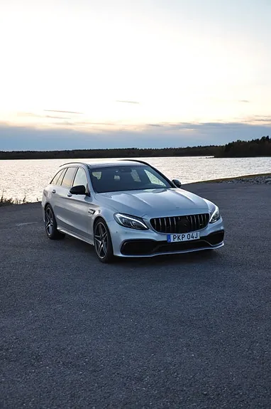 Mercedes-Benz C63 2017 photo 3