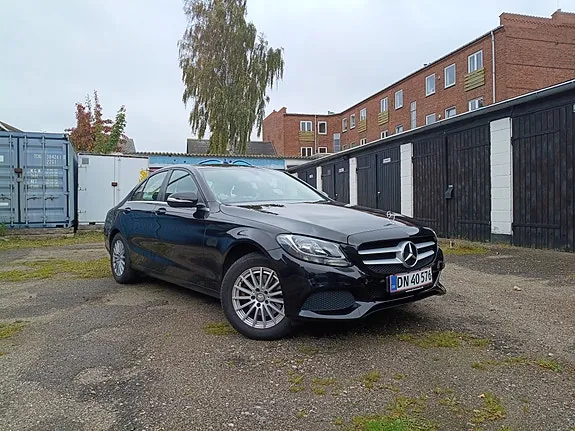 Mercedes-Benz C200