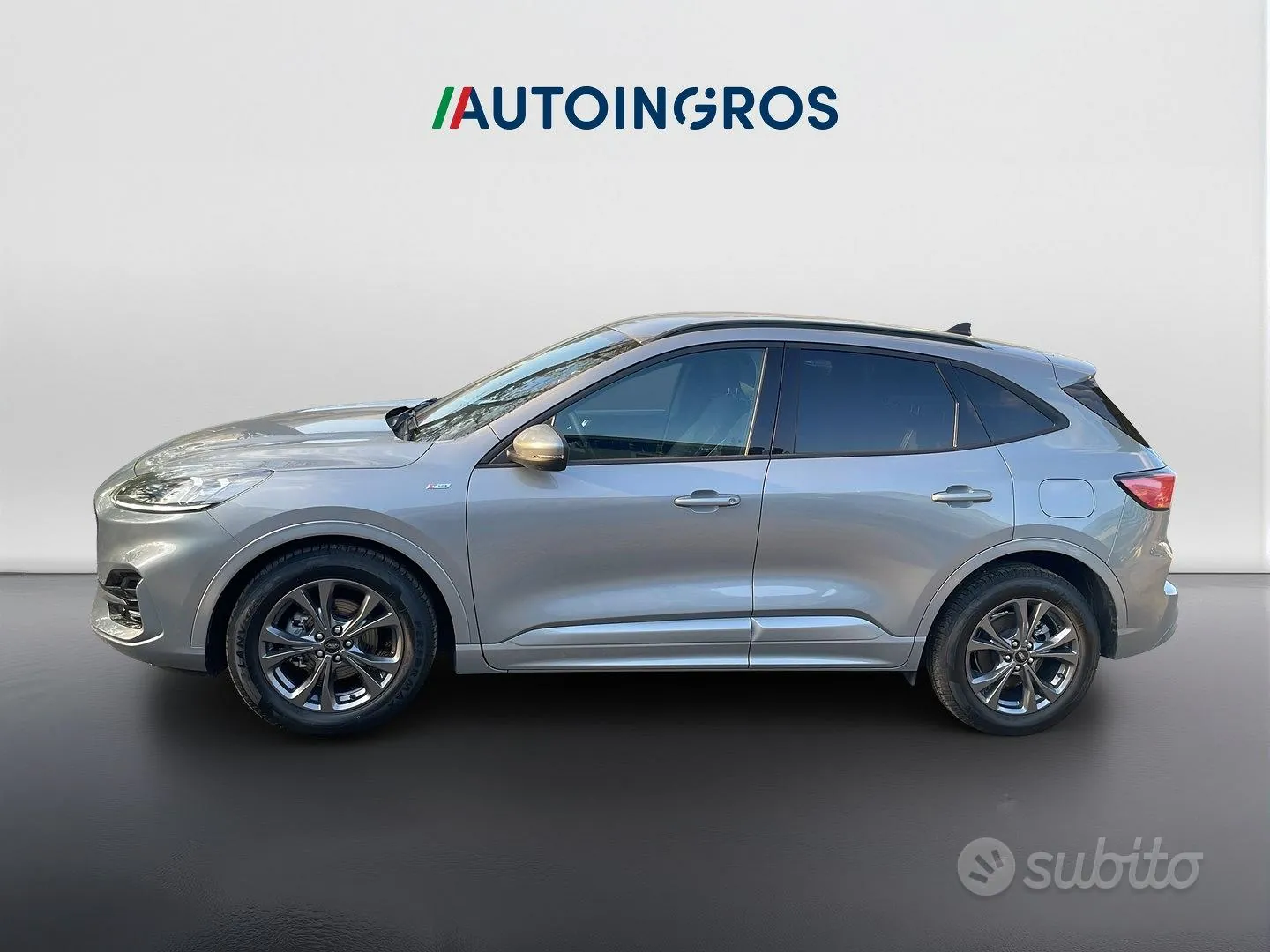 Ford Kuga 2022 photo 2
