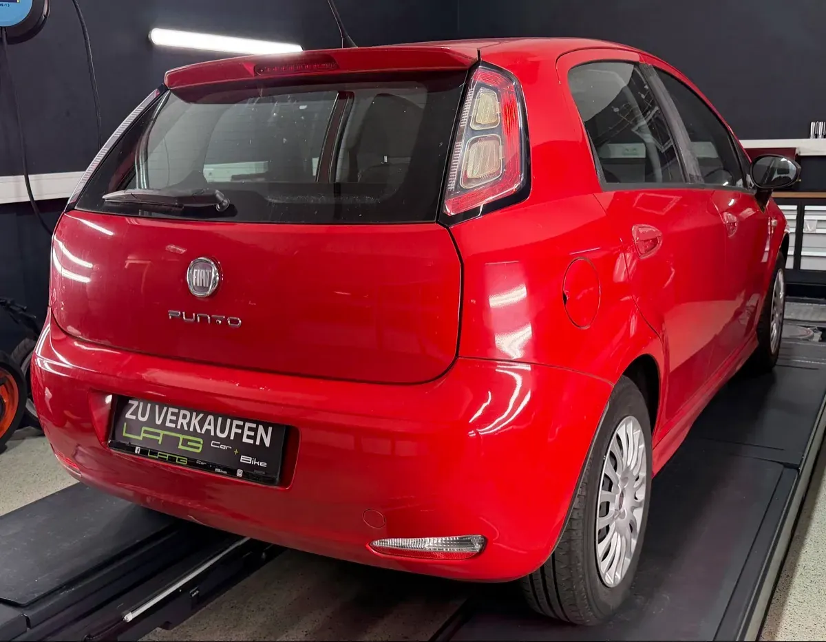 Fiat Punto 2014 photo 2