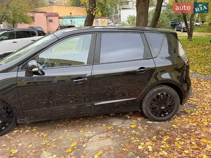 Renault Scenic 2014 photo 4