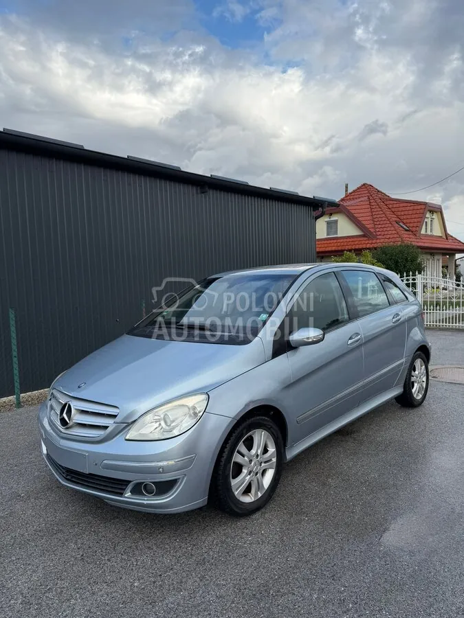 Mercedes-Benz B 170 2006 photo 2
