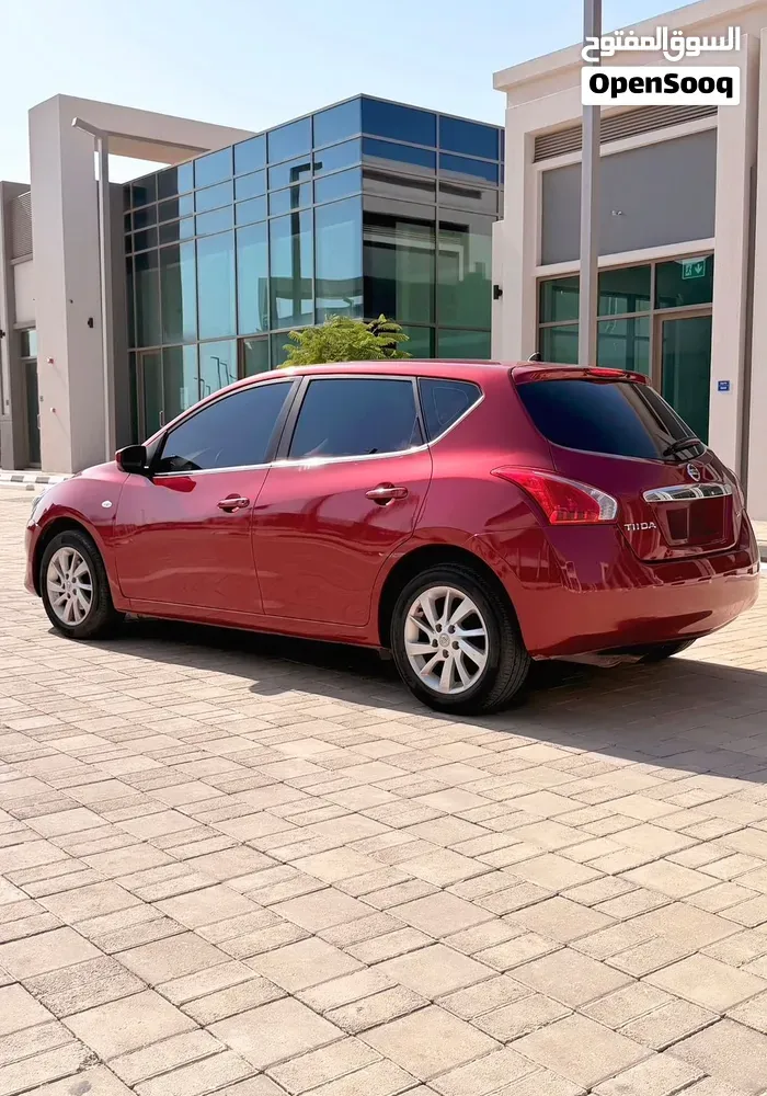 Nissan Tiida 2016 photo 4