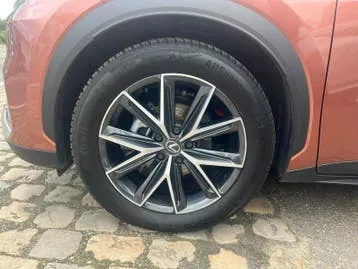 Lexus Lbx 2025 photo 3