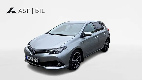 Toyota Auris 2018 photo 3