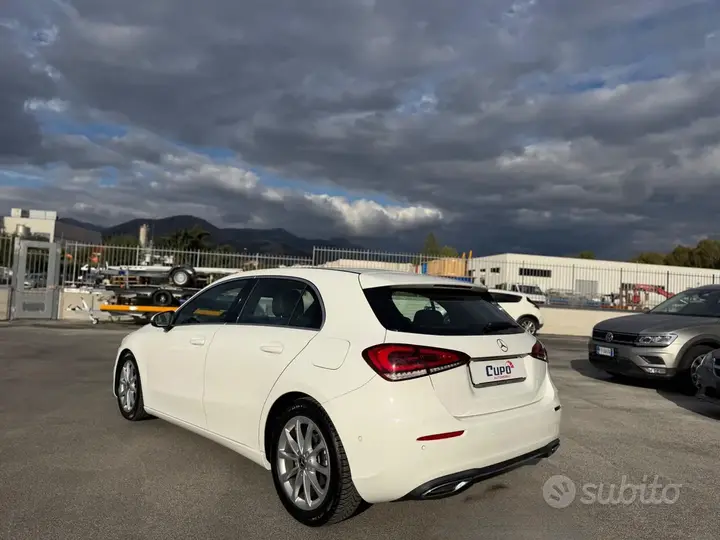 Mercedes-Benz A 180 2019 photo 5