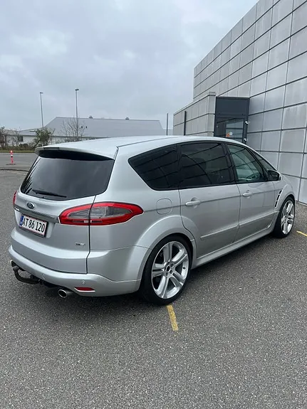 Ford S-Max 2010 photo 4