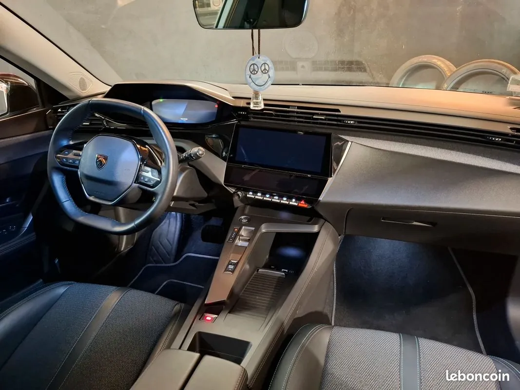 Peugeot 308 2022 photo 5