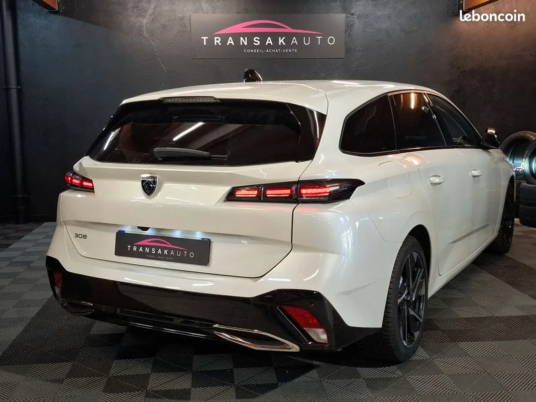 Peugeot 308 2022 photo 4