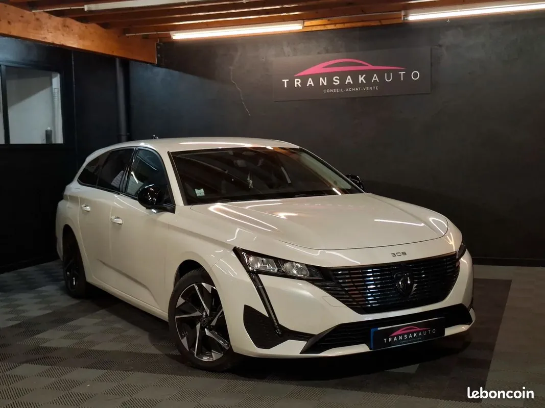 Peugeot 308 2022 photo 2