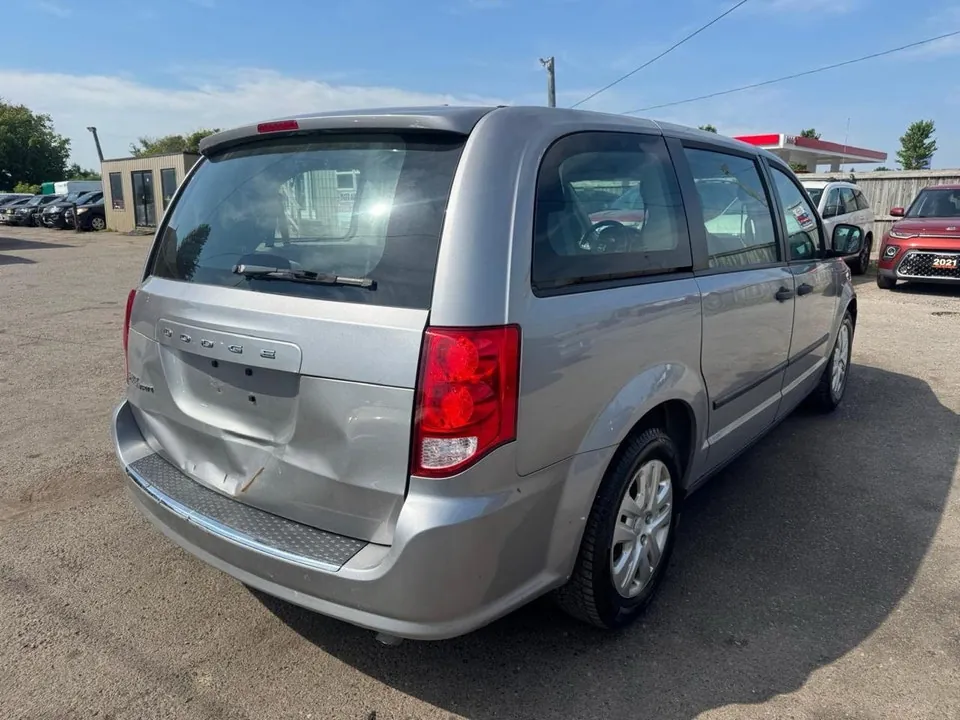 Dodge Grand Caravan 2017 photo 5