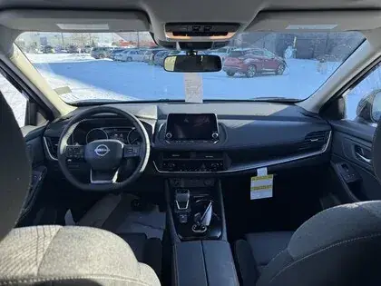 Nissan Rogue 2025 photo 3
