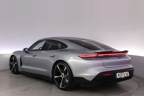 Porsche Taycan 2020 photo 4