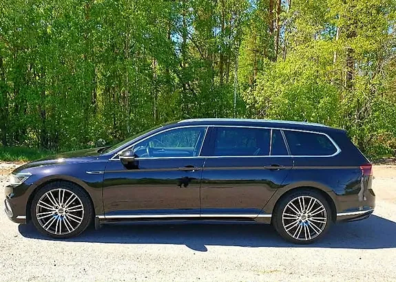 Volkswagen Passat 2020 photo 3