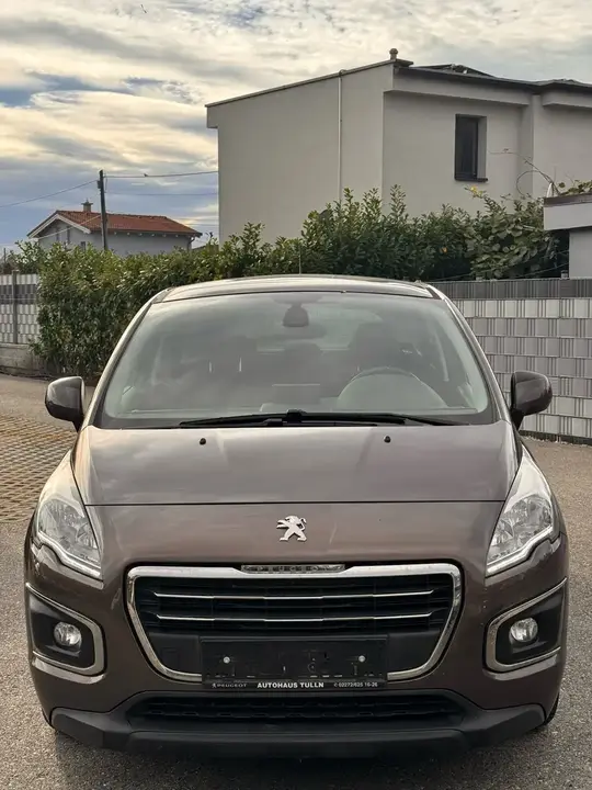 Peugeot 3008 2016 photo 2