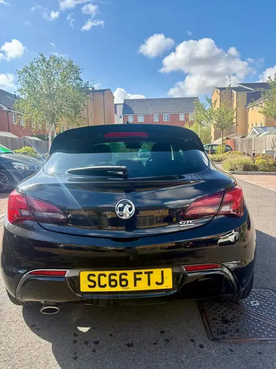 Vauxhall Astra Gtc 2017 photo 4